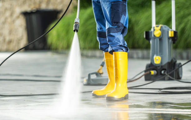 Best Garage Pressure Washing  in , ME